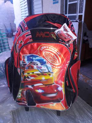 Mochila cars+cartuchera metal