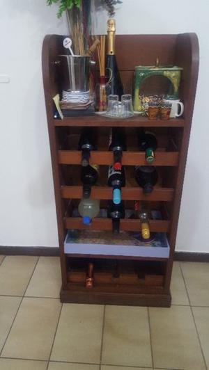 BAR DE ALGARROBO