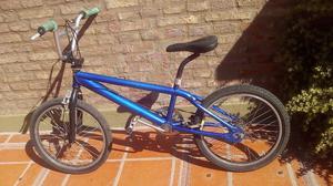 Bicicleta BMX R20 de Salto Haro