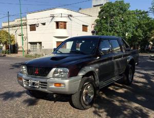 MITSUBISHI L200 4X4