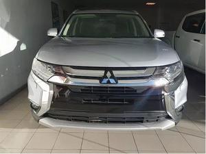 Mitsubishi Outlander 2.0 Glx 2wd L/16, 2017, Nafta