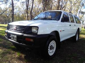 Mitsubishi l200 4x4 aspirada aire y direccion VTV original