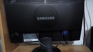 Se vende monitor Samsung y cpu