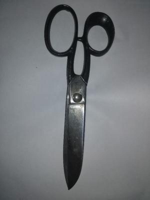 OFERTON!!! TIJERA ''MADE IN SPAIN'' COSTURA