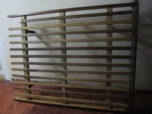 Cama 2 Plazas de Madera con Detalle - IND.ARG