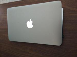 MacBook Air 11,6 4gb ram, 64 solido, 2012