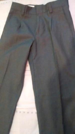 Pantalon colegial talle 12 excelente estado