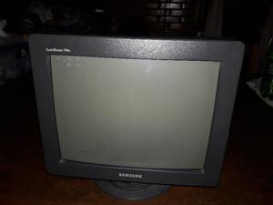 VENDO MONITOR COLOR DE 15 PULGADAS