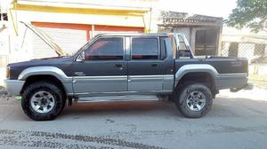 Vendo o Permuto mayor valor Mitsubishi L200 1997