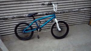 Bici bmx liquido