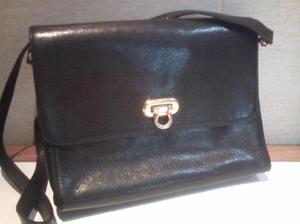 Cartera De Cuero Perfecto Estado Negra Excelente