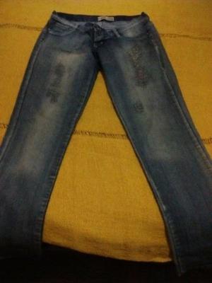 Pantalones jeans de mujer talle 40 y 44