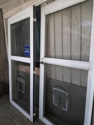 Puerta ventana aluminio 2x2