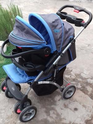 Coche travel system + huevito mesedor + manija rebatible