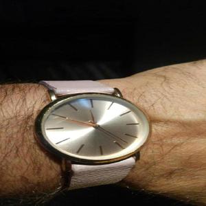 Reloj  pulsera ISADORA unixes dorado malla simil cuero