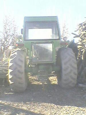 Tractor JOHN DEERE  (Recibo Camion)