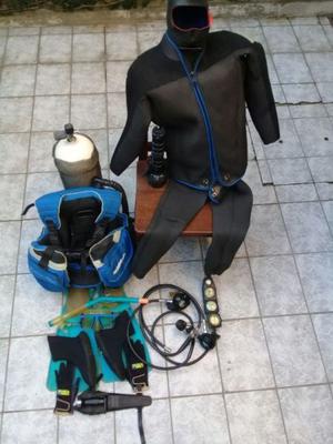 Equipo de Buceo