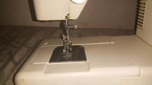 Maquina de coser SINGER super punto 14
