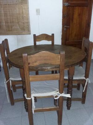 Mesa Redonda Madera con 4 Sillas
