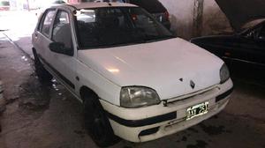 Renault clio 1.9 1996