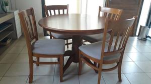 VENDO MESA REDONDA CON 4 SILLAS