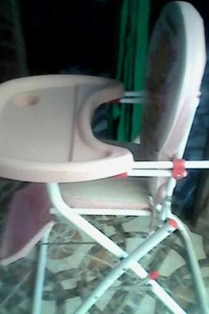 Vendo silla de comer Bebelindo Plegable $600