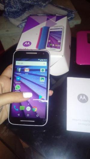 Celular Motorola sumergible 4G liberado 5 pulgadas