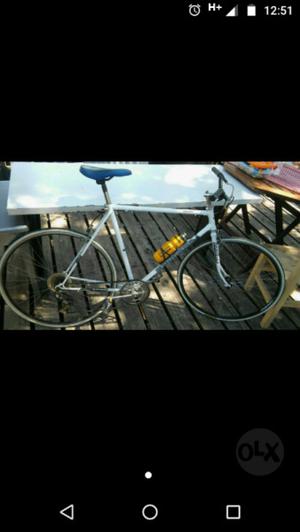 Vendo bicicleta para carrera rod 28