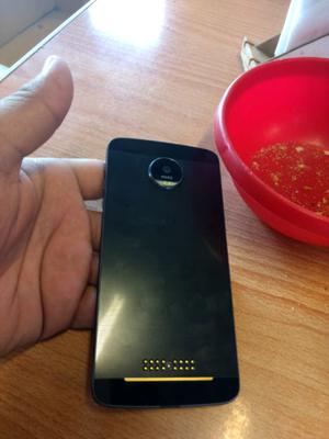 Vendo moto z solo efectivo