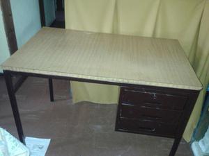 1 Mesa de escritorio