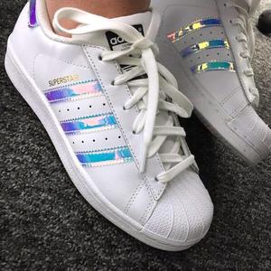 Adidas superstar hologram