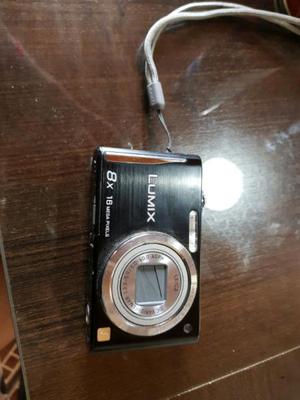 Camara Digital Panasonic - Lumix - 14.1 Megapixels Fh4