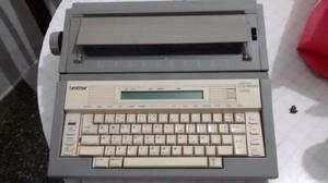 Maquina de escribir electrónica con memoria