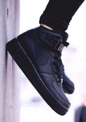 Zapatillas tipo Nike