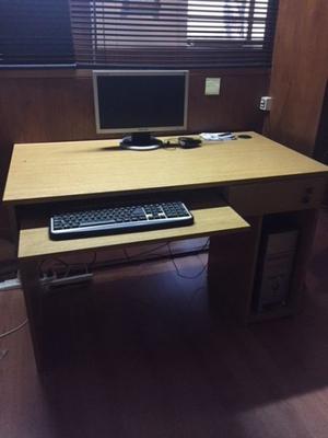 vendo escritorio y PC