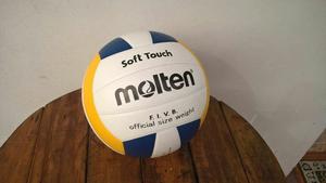 vendo pelota de voley Molten $400