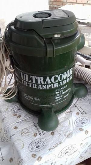 ASPITADORA ULTRACOM 20 LTS CON DOBLE PARTIDA DE ACCESORIOS