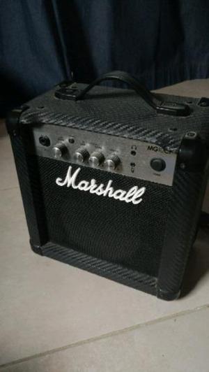 Amplificador Marshall MG10CF