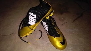 Botines Profesionales Nike importados