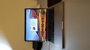 MacBook pro 2016 13 8gb 256 ssd