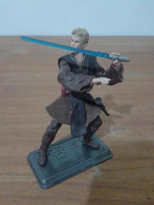 Star Wars Anakin Skywalker con accion de patada