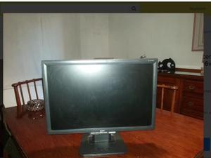 Vendo monitor LCD 19"