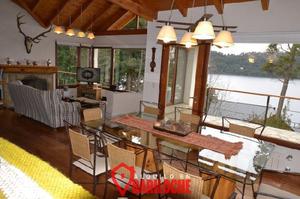 CASA CAT PARA 8 BARRIO CERRADO CON COSTA DE LAGO, BARILOCHE