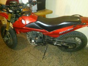 Gilera 200 Cross 2012 con 5000 Km