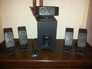 Home Theater Logitech 5.1 - Parlantes Multimedia -