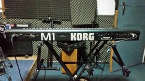 Korg m1 teclado sintetizador