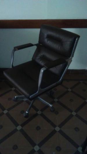 Silla oficina de cuero