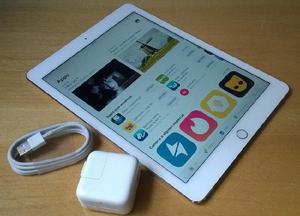 Apple iPad 2 9.7