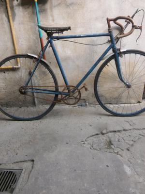 Bicicleta antigua. Usada