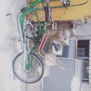 Vendo bicicleta chopper con motor